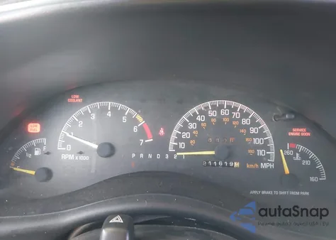 1999 Pontiac Grand Prix Gt z USA, uszkodzony, nr VIN 1G2WP52K5XF266417